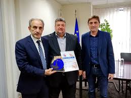 Οδική σύνδεση με αστική συγκοινωνία (λεωφορείο νο 78): Hlida Kampos News O Brabeymenos Ara3os Kai To 3exasmeno Aerodromio Andrabidas