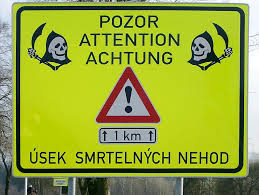 Pozor Attention Achtung Foto Bild Autos Zweirader Verkehr Fahrzeuge Schiene Und Strasse Bilder Auf Fotocommunity