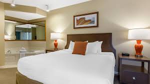 Enjoy endless entertainment on the big screen with smart tvs featuring netflix, hulu and. Laurel Crest Resort Pigeon Forge Tennessee Bluegreen Vacations