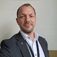 20+ Profile mit dem Suchbegriff „Christopher Kratz“