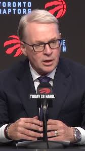 Today we celebrate our second @welcomeovo Creators Program finalist, Ernesto  Cabral. @abrokeniris's style of art is contemporary and strives to  highlight the intersection between art and basketball through the eyes of  fans.