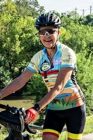 Knee replacement hasn't stopped Houston woman Ellen Yarrell