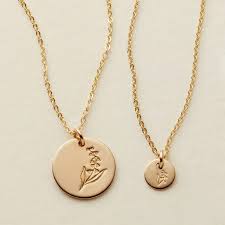 Birth Month Flower Necklace Australia May Birth Flower Lily Of The Valley In 2020 Birth Flowers May Birth Flowers Lily Of The Valley