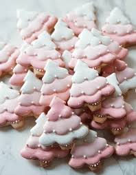 We're using my classic sugar cookies and dressing them up i love royal icing, but it can be pretty particular sometimes. Cute Christmas Cookies 2019 Edition Cute Christmas Cookies Royal Icing Christmas Cookies Christmas Cookies