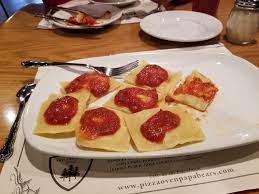 Ravioli With Meat Sauce At Papa Bears Italian Oven In Belden Village In North Canton Meat Sauce Food Ravioli