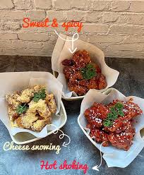 Hajj korea halal food is a muslim owned fusion korean restaurant situated in close proximity to the seoul central mosque in itaewon. If You Ve Never Oiso Korean Traditional Cuisine Cafe Facebook