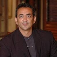 Sean Weiser's Instagram, Twitter & Facebook