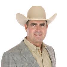 Hunter Cordell's Instagram, Twitter & Facebook