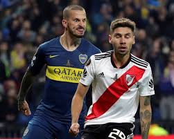 Lucas beltrán (35), fabrizio angileri (58) y gonzalo montiel (73, de penal) anotaron los goles para el equipo 'millonario', mientras que para el 'sabalero' descontaron cristian bernardi. El Gesto De Benedetto A Montiel Tras El Gol Ovacion 09 12 2018 El Pais Uruguay