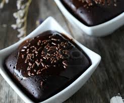 Bahan b 250 ml susu cair (saya 3 saset susu bubuk dicairkan). Resepi Kek Coklat Moist Tanpa Telur Kukus