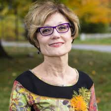 Mount Holyoke faculty granted emeritus/a status