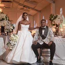 Munaluchi Bride Magazine On Instagram Gorgeous Couple And We Love That Dress Munaluchi Munaluchibride Munaluchi Bride African American Weddings Bride