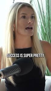 Shelby Sapp's Instagram, Twitter & Facebook