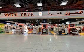 أعلن يوم 8 أكتوبر 2009 أن 1.8 مليار دينار بحريني لتوسعة مطار البحرين الدولي وسوف تبدأ التوسعة في عام 2010. Ø§Ù„Ø¨Ø­Ø±ÙŠÙ† Ù„Ù„Ø£Ø³ÙˆØ§Ù‚ ØªÙØªØªØ­ Ù…Ø±ÙƒØ²Ø§ Ù„ØªØ¬Ø§Ø±Ø© Ø§Ù„Ø¹Ø·ÙˆØ± Ø¨Ù…Ø·Ø§Ø± Ø§Ù„Ø¨Ø­Ø±ÙŠÙ† Ù…Ø¹Ù„ÙˆÙ…Ø§Øª Ù…Ø¨Ø§Ø´Ø±
