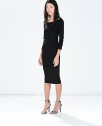 Il est parfait pour lautomne et pourrait être porté de jour comme de nuit. Pin On Zara Archive