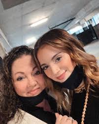 Hailey Greer's Instagram, Twitter & Facebook