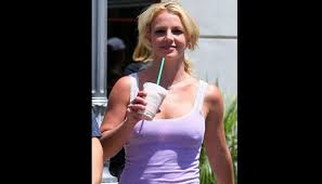 Seal it with a kiss 8. Dalam Berbusana Britney Spears Jarang Memakai Bra Foto Tempo Co