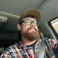 Dennis Macklin's Instagram, Twitter & Facebook