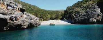 Blue marlin vacanze marina di camerota, italia. Mettono In Affitto Splendida Casa Vacanze A Marina Di Camerota Ma E Una Truffa Nei Guai In Tre Irpinianews It