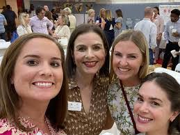 Anastasia Raymond's Instagram, Twitter & Facebook