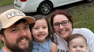 Fundraiser for Darian Boren by Kara Doherty : Help Darian and Seth Through  This Hard Time