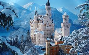 Scirocco340 / shutterstock linderhof palace due to their proximity to munich, a fair number of castle tours originate there, and in 9 or 10 hours you'll be able to tour both sites and experience a bit of local culture as well. Neuschwanstein Castle Culturalheritageonline Com