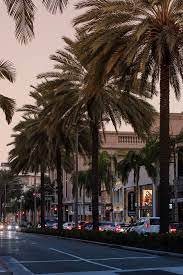 Hd wallpaper red 5 door hatchback in front of burberry building palm tree wallpaper flare reviewed by giant in the water on agustus 03, 2021 rating: Rodeo Drive 1080p 2k 4k 5k Hd Wallpapers Free Download Wallpaper Flare