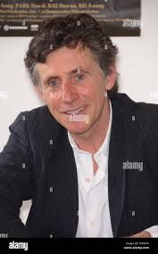Actor gabriel byrne hi-res stock photography and images