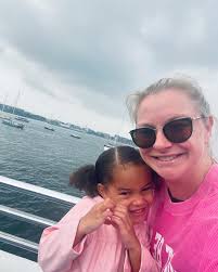 Katie Seals's Instagram, Twitter & Facebook