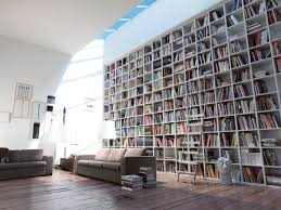 Dann durch zwei sprossen mittig ein 10 mm großes loch sie können daraus auch einfach ein bücherregal mit leiter selber bauen. Die 5 Schonsten Regal Klassiker Used Design