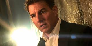 That's A Death Trap": Top Gun: Maverick Star Glen Powell Responds To  Mission: Impossible Rumors About Being Tom Cruise's Replacement