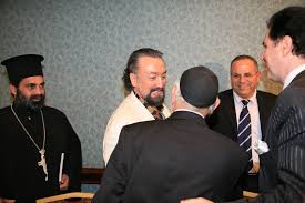 Adnan oktar cezaevinde de rahat durmadı! Datei Religious Leaders Meeting Adnan Oktar Jpg Wikipedia
