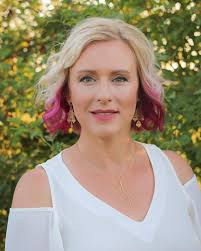 Becky Dunham's Instagram, Twitter & Facebook