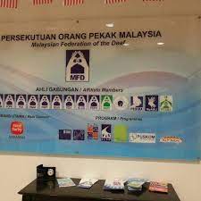 With fewer than 100 registered sign language interpretors in the country, communication can be a challenge for the deaf and the mute. Malaysia Federation Of Deaf Office