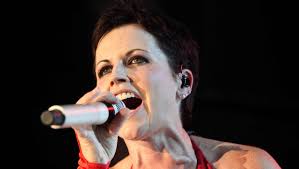 Home news actus people décès de dolores o'riordan, chanteuse des cranberries, à l'âge de 46 ans. Dolores O Riordan A Succombe A Une Overdose De Fentanyl Ladepeche Fr