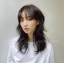 Tumblr is a place to express yourself, discover yourself, and bond over the stuff you love. Korean Hush Haircut Korean Idol