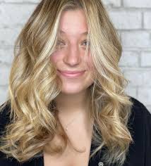 Arlene Coates (@hairby_r.avalonsalon) • Instagram photos and videos