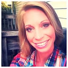 Mandi Harrison's Instagram, Twitter & Facebook