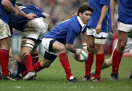 Une légende du rugby mondial sous le charme d'antoine dupont. Six Nations Rugby Analysis The Curious Case Of Antoine Dupont