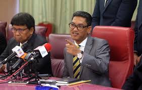 Daud rasyid (akbar media, jakarta 2002) yang merupakan jawapan ilmiah lagi terperinci kepada nurcholis majid. Isu Perlantikan Zainol Fadzi Sebagai Penasihat Mb Perak Selesai Malaysianview