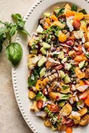 This Panzanella Salad Recipe Is A Healthy And Delicious Traditional Italian Vegetarian Summer Me Panzanella Salad Recipe Panzanella Salad Healthy Salad Recipes