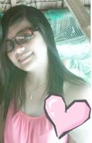 12 years old palang ako wala na ako ngipin sa harapan at problema kona to!  Highschool ako noon nung nakikipagtrabaho ako sa kamag anak namin, 20 petot  na sweldo per day para