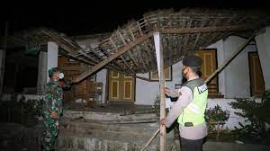 Beruntung, gempa blitar jawa timur yang terasa hingga jojga tidak menimbulkan tsunami. Pt2dpdvbei6gdm