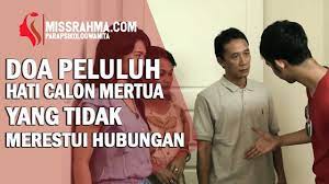 Bagaimana dengan yang beragama non islam? Cara Mengambil Hati Calon Mertua Yang Tidak Setuju Dengan Mudah