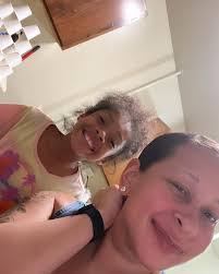 Amy Mateo's Instagram, Twitter & Facebook