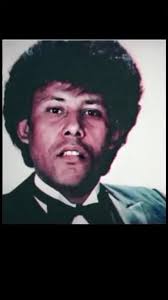 EFEMÉRIDES SALSERAS: FREDDY CONCEPCIÓN. Un día como hoy 12 de octubre de  1949 nació en Cataño Puerto Rico el excelso sonero de La Sociedad 76,  FREDDY AYALA, "FREDDY CONCEPCIÓN". Escucha calirumba radio