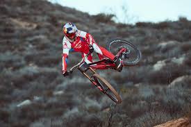 Aaron Gwin