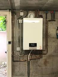 Pour chauffer la maison et l'eau sanitaire, découvrez les chaudières nouvelle génération. Installation D Une Chaudiere A Condensation Vaillant Sur Bertenheim