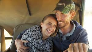 Auf seiner farm in namibia verbringt das paar während der dreharbeiten eine unvergessliche zeit und verliebt sich sofort ineinander. Bauer Sucht Frau Auf Rtl Gerald Aus Namibia Wahlt Kandidatin Anna Express De