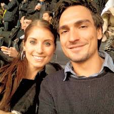 68,535 likes · 349 talking about this. Mats Hummels Cathy Fischer Die Geschichte Ihrer Liebe Gala De